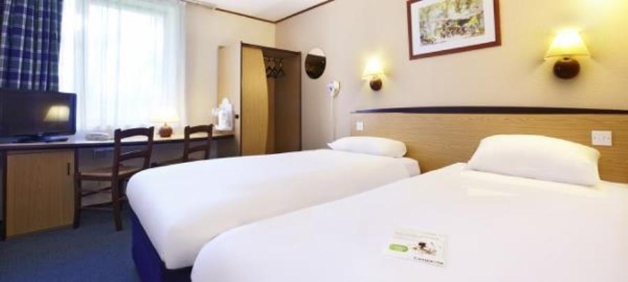 Campanile Hotel Cardiff Esterno foto